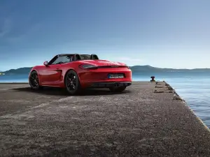 Porsche Boxster GTS e Cayman GTS