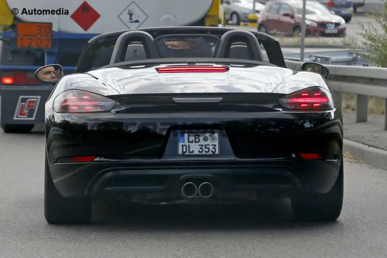 Porsche Boxster MY 2016 - Foto spia 07-08-2015 - 7