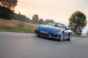 Porsche Boxster Spyder primo contatto 2015