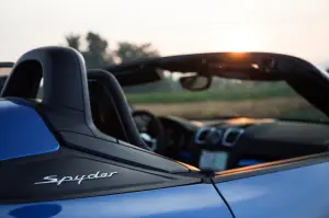 Porsche Boxster Spyder primo contatto 2015
