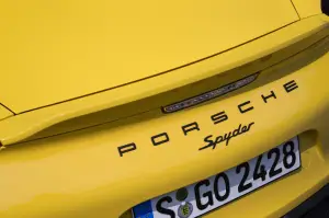 Porsche Boxster Spyder primo contatto 2015