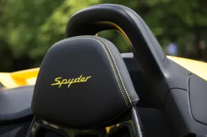 Porsche Boxster Spyder primo contatto 2015
