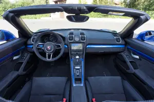 Porsche Boxster Spyder primo contatto 2015