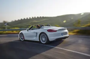 Porsche Boxster Spyder primo contatto 2015