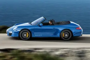 Porsche Carrera 4 GTS