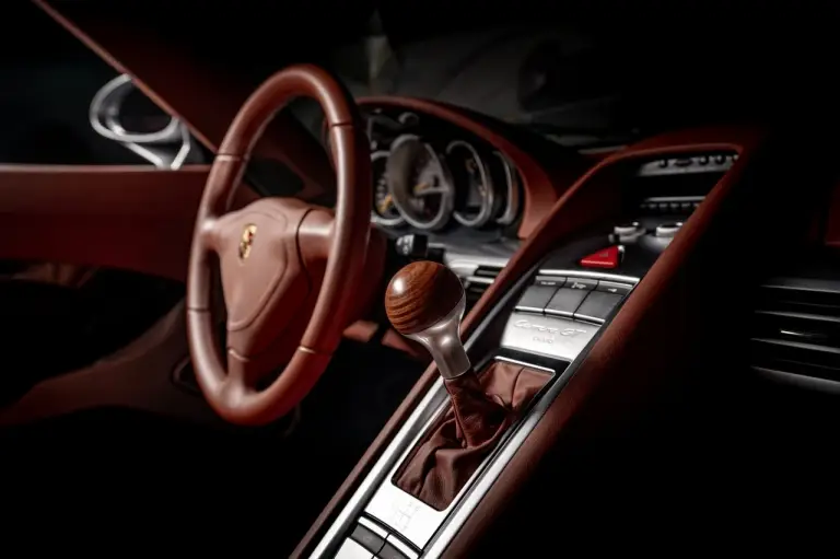Porsche Carrera GT 2005 asta - Foto - 35