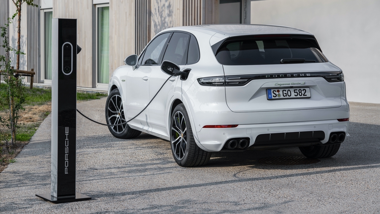 Porsche Cayenne 20° anniversario - Foto