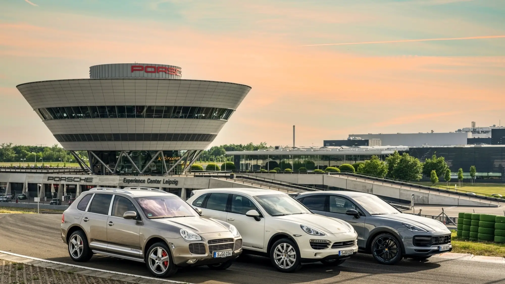 Porsche Cayenne 20° anniversario - Foto - 5