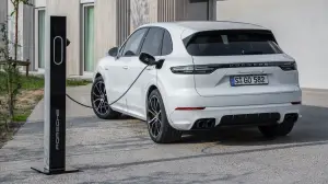 Porsche Cayenne 20° anniversario - Foto - 1