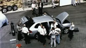 Porsche Cayenne 20° anniversario - Foto - 3
