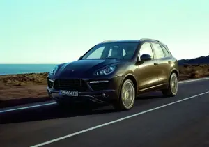 Porsche Cayenne 2011 - Foto Ufficiali - 1