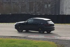 Porsche Cayenne 2018 - Foto spia 03-02-2016 - 6