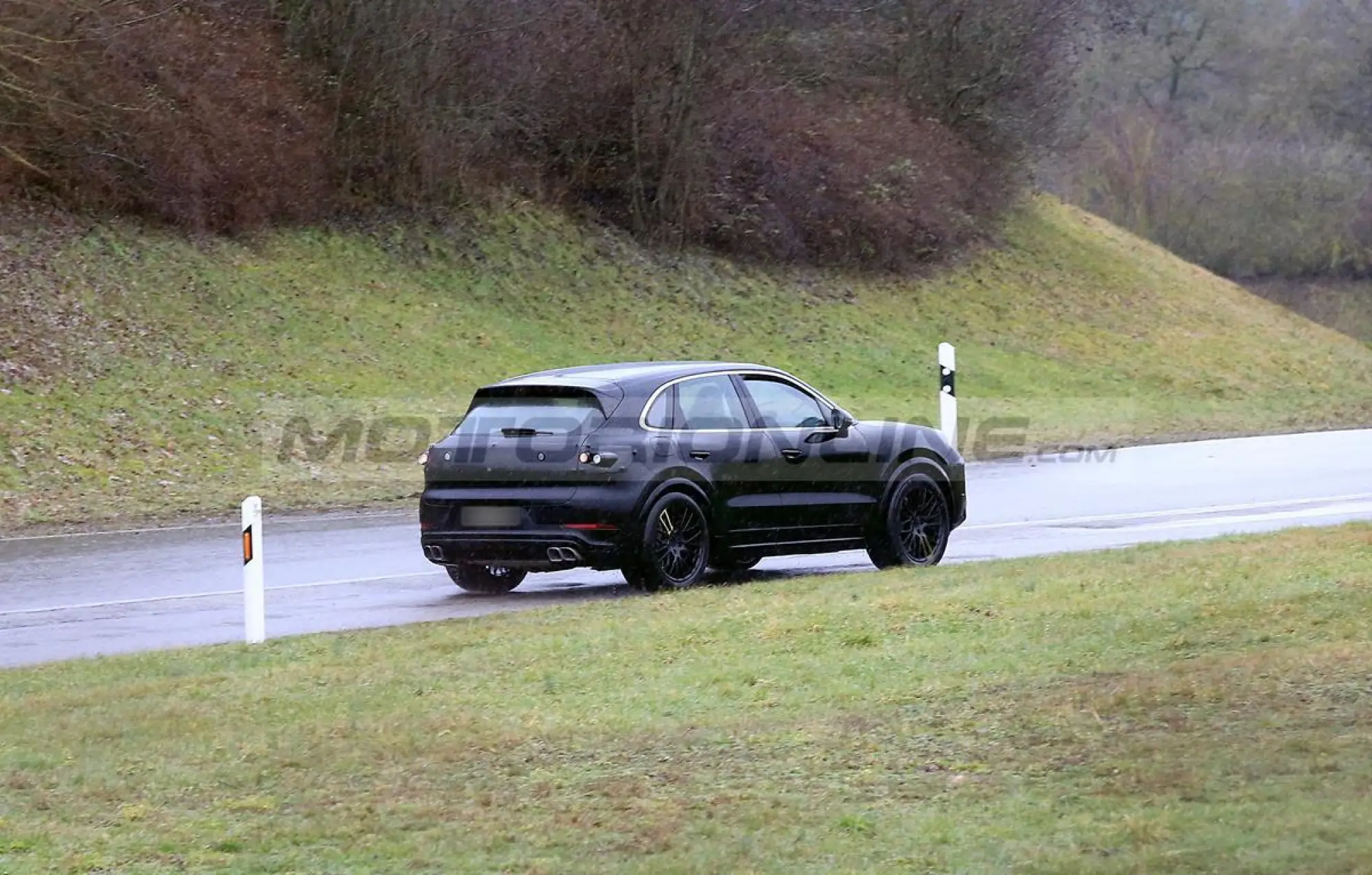 Porsche Cayenne 2022 - Foto spia 05-02-2021 - 6