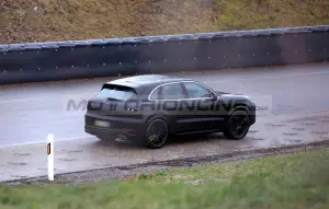 Porsche Cayenne 2022 - Foto spia 05-02-2021