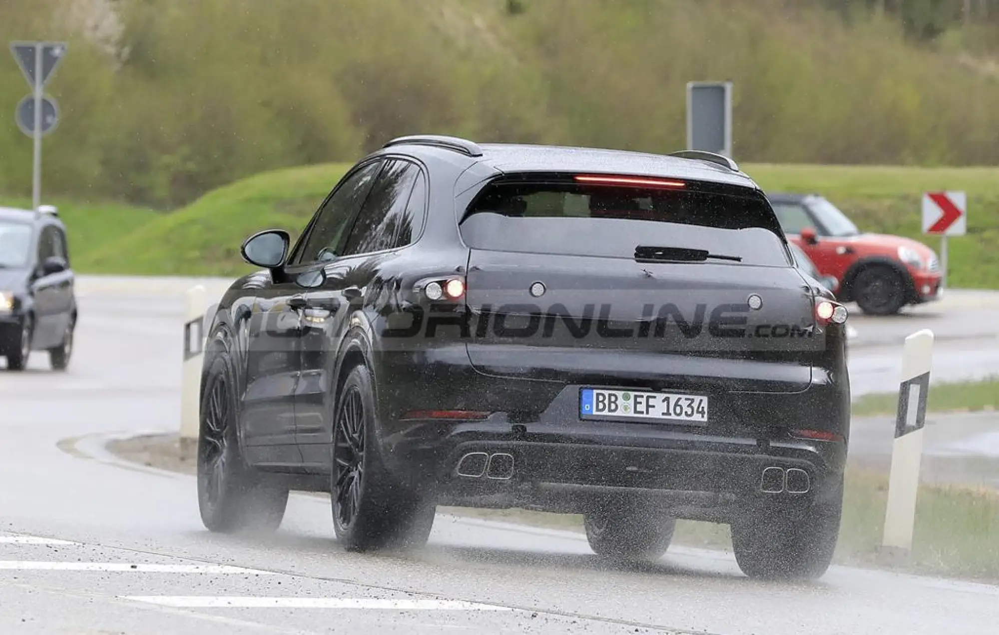 Porsche Cayenne 2022 - Foto spia 06-05-2021 - 12