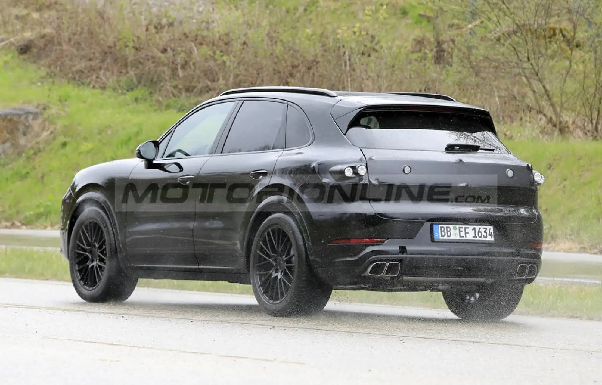 Porsche Cayenne 2022 - Foto spia 06-05-2021 - 11