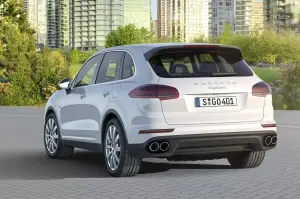 Porsche Cayenne & Panamera S E-hybrid - 13