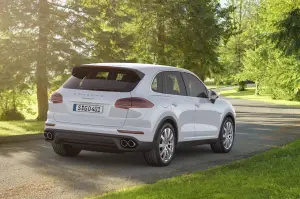 Porsche Cayenne & Panamera S E-hybrid - 16