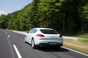 Porsche Cayenne & Panamera S E-hybrid - 35