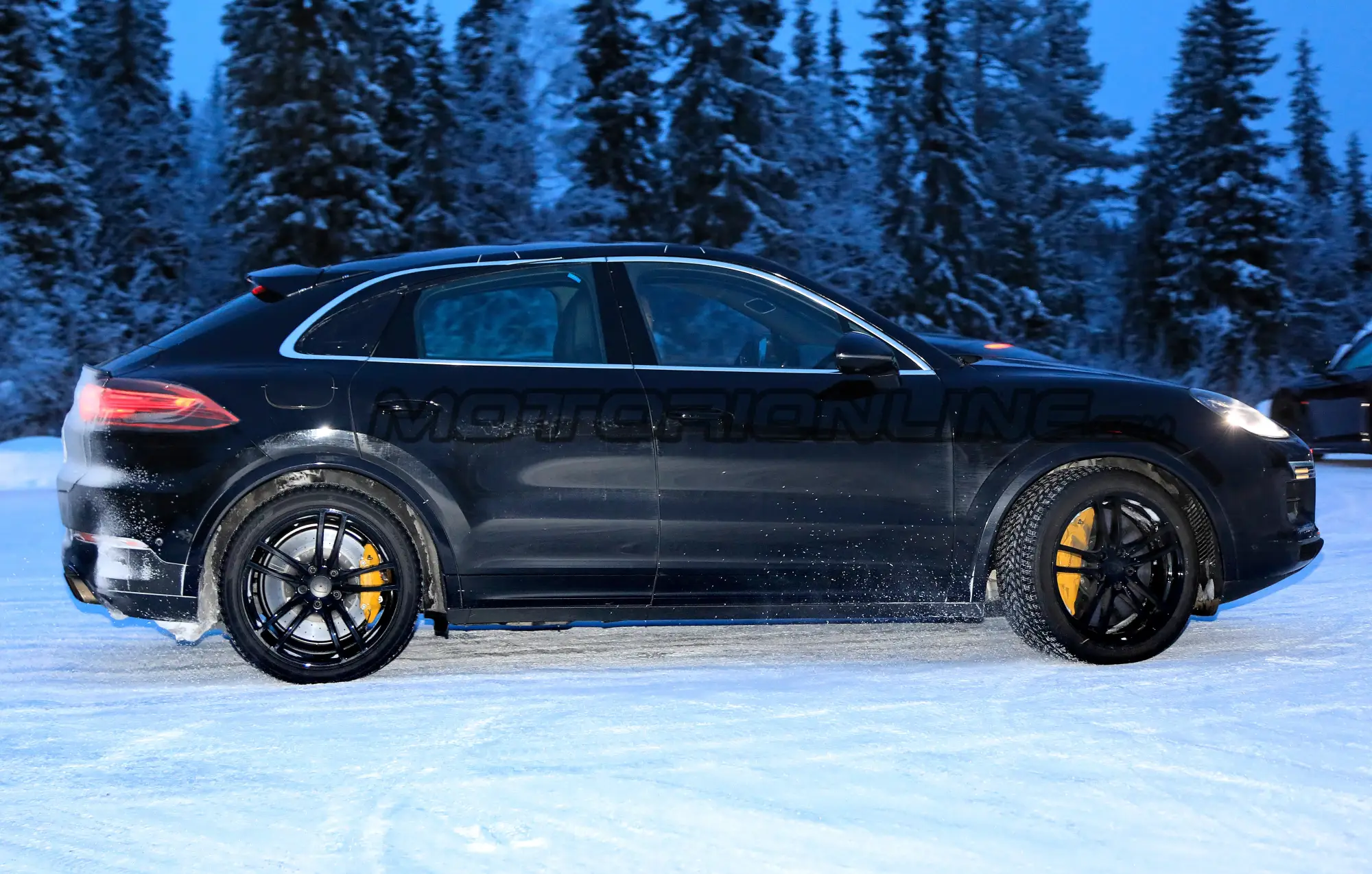 Porsche Cayenne Coupe - Foto spia 31-01-2019 - 4