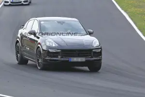 Porsche Cayenne Coupe foto spia 5 settembre 2018 - 2