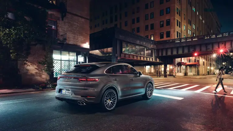 Porsche Cayenne Coupe - 32