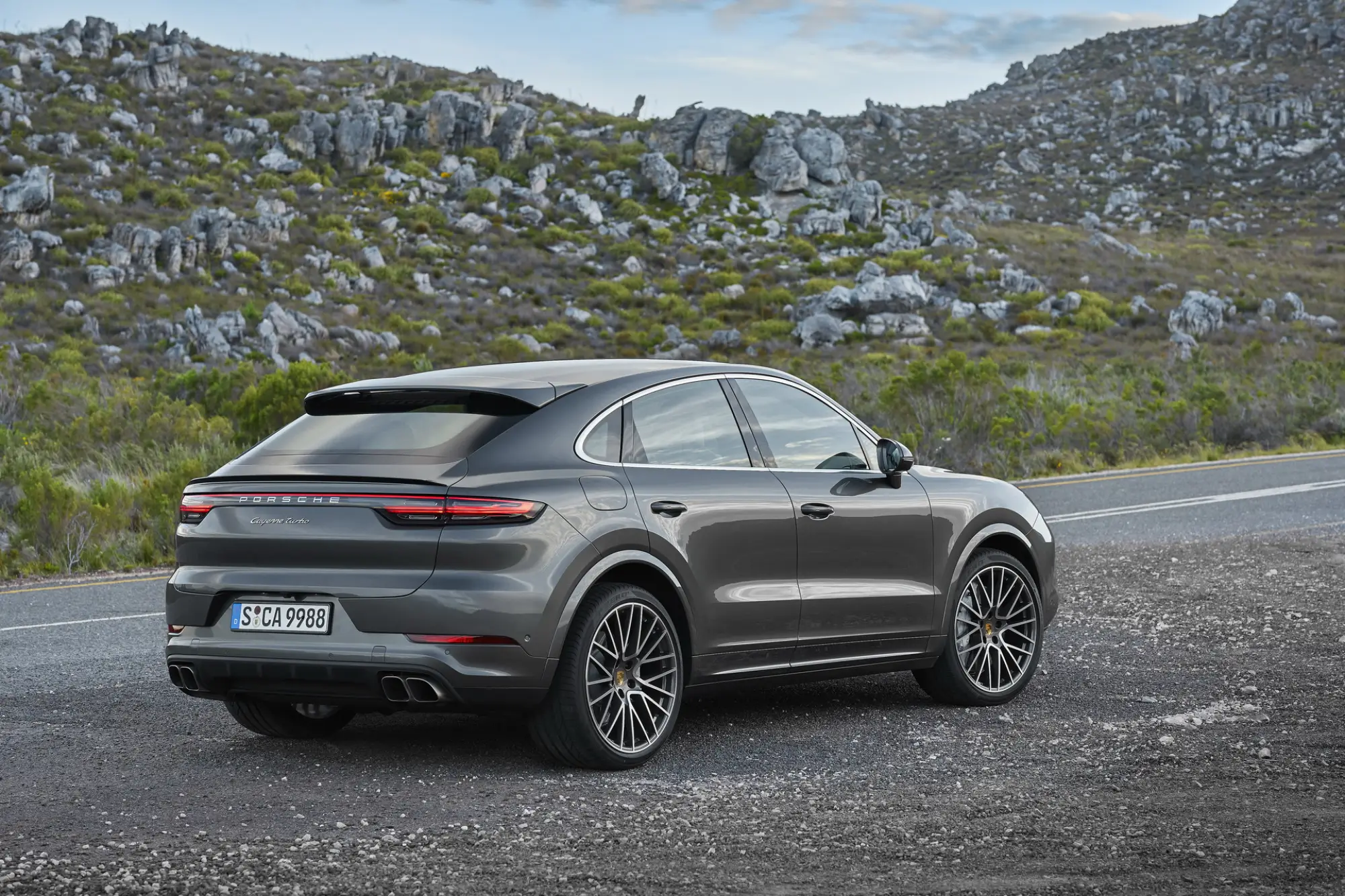 Porsche Cayenne Coupe - 43
