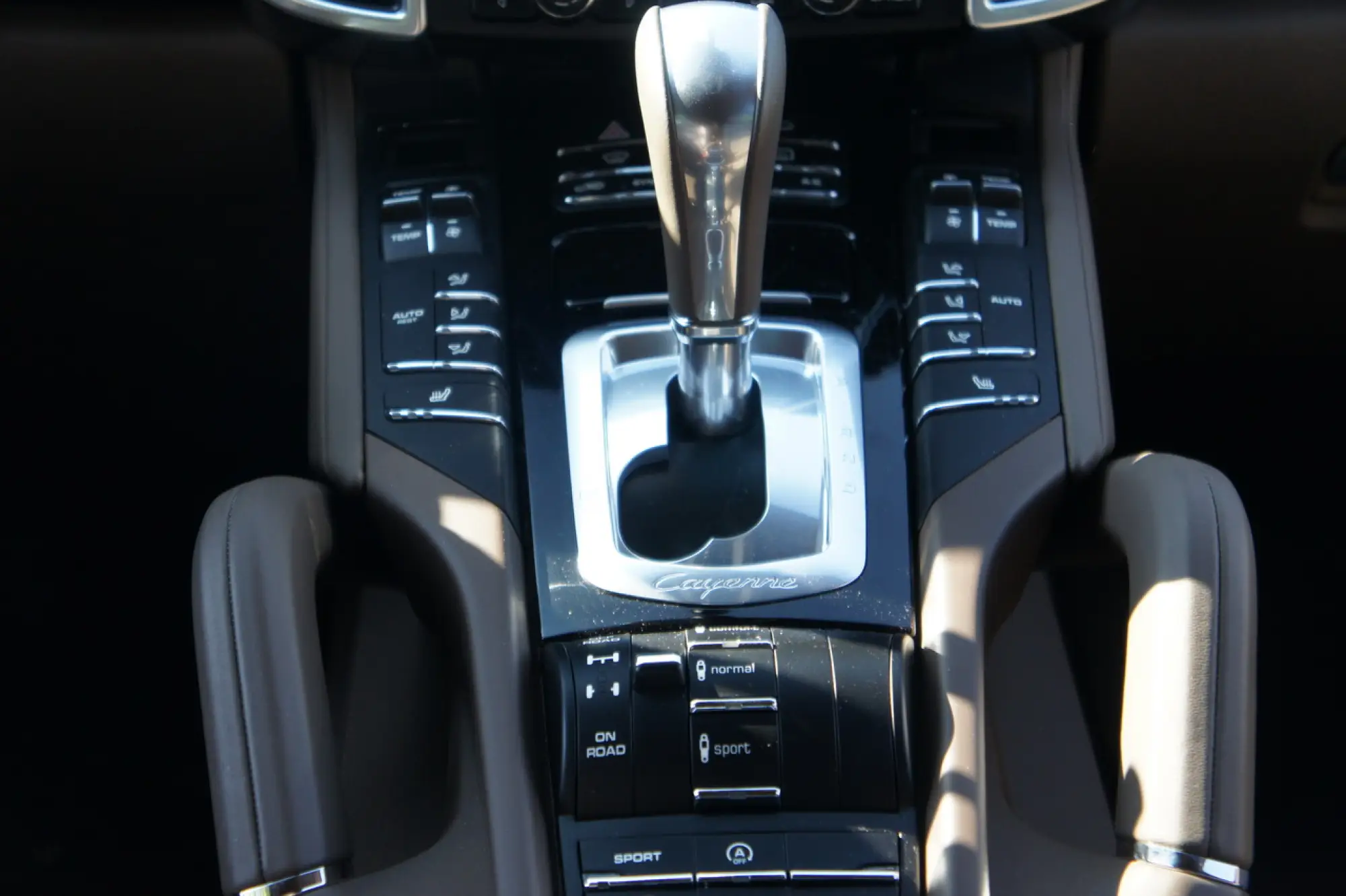 Porsche Cayenne Diesel Platinum Edition - Prova su strada 2014 - 57