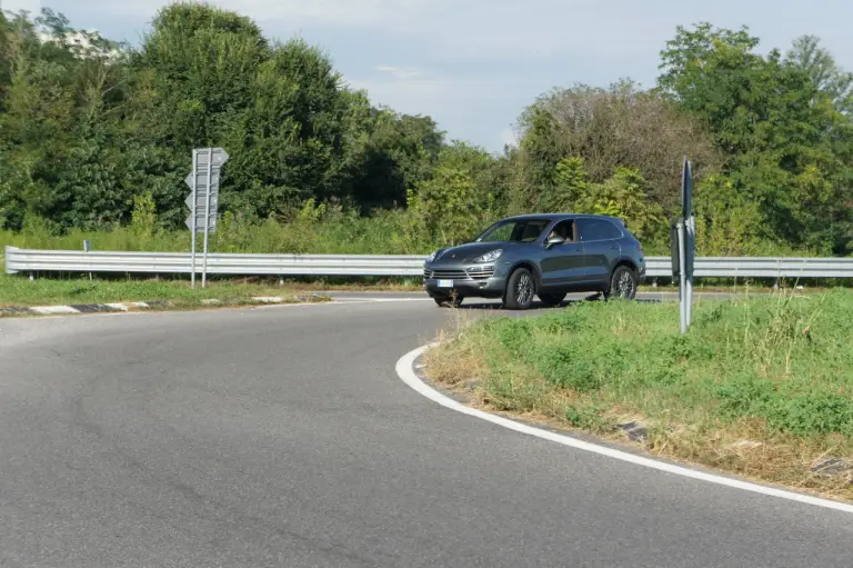 Porsche Cayenne Diesel Platinum Edition - Prova su strada 2014 - 85