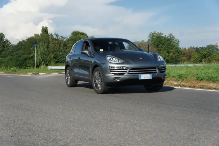 Porsche Cayenne Diesel Platinum Edition - Prova su strada 2014 - 88