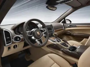 Porsche Cayenne e Cayenne GTS 2015