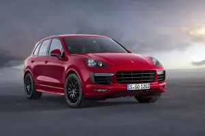 Porsche Cayenne e Cayenne GTS 2015