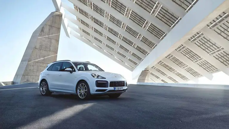 Porsche Cayenne E-Hybrid MY 2019 - 1