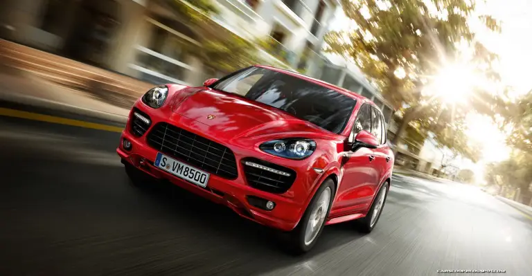 Porsche Cayenne GTS 2012 nuove immagini - 6