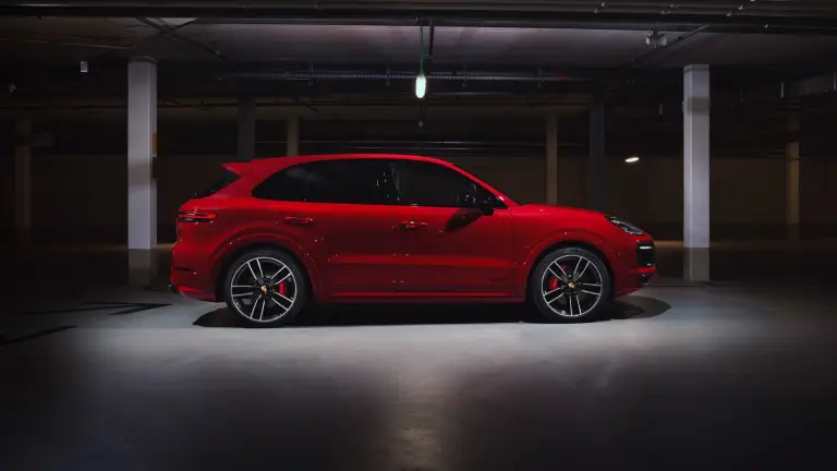 Porsche Cayenne GTS 2020 - 5