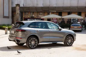 Porsche Cayenne GTS - Prova su strada 2015