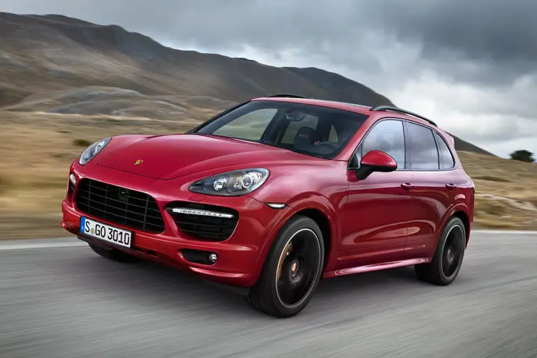 Porsche Cayenne GTS - 12