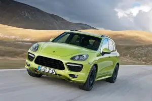 Porsche Cayenne GTS - 22