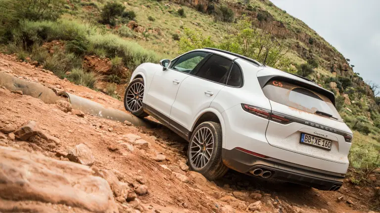 Porsche Cayenne Hybrid - Test in Sud Africa - 10