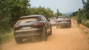 Porsche Cayenne Hybrid - Test in Sud Africa