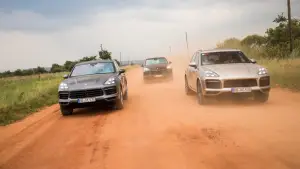 Porsche Cayenne Hybrid - Test in Sud Africa