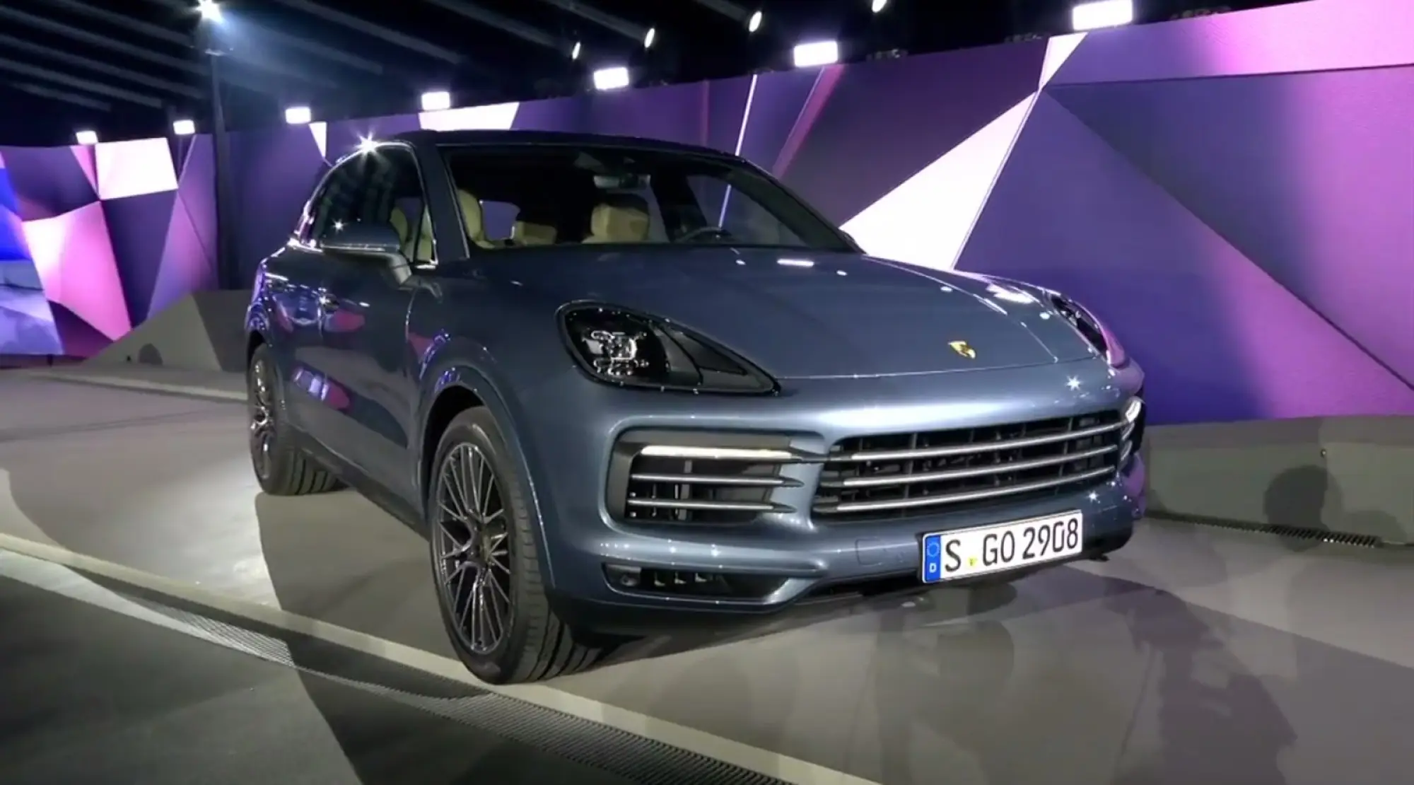 Porsche Cayenne MY 2018 - 17