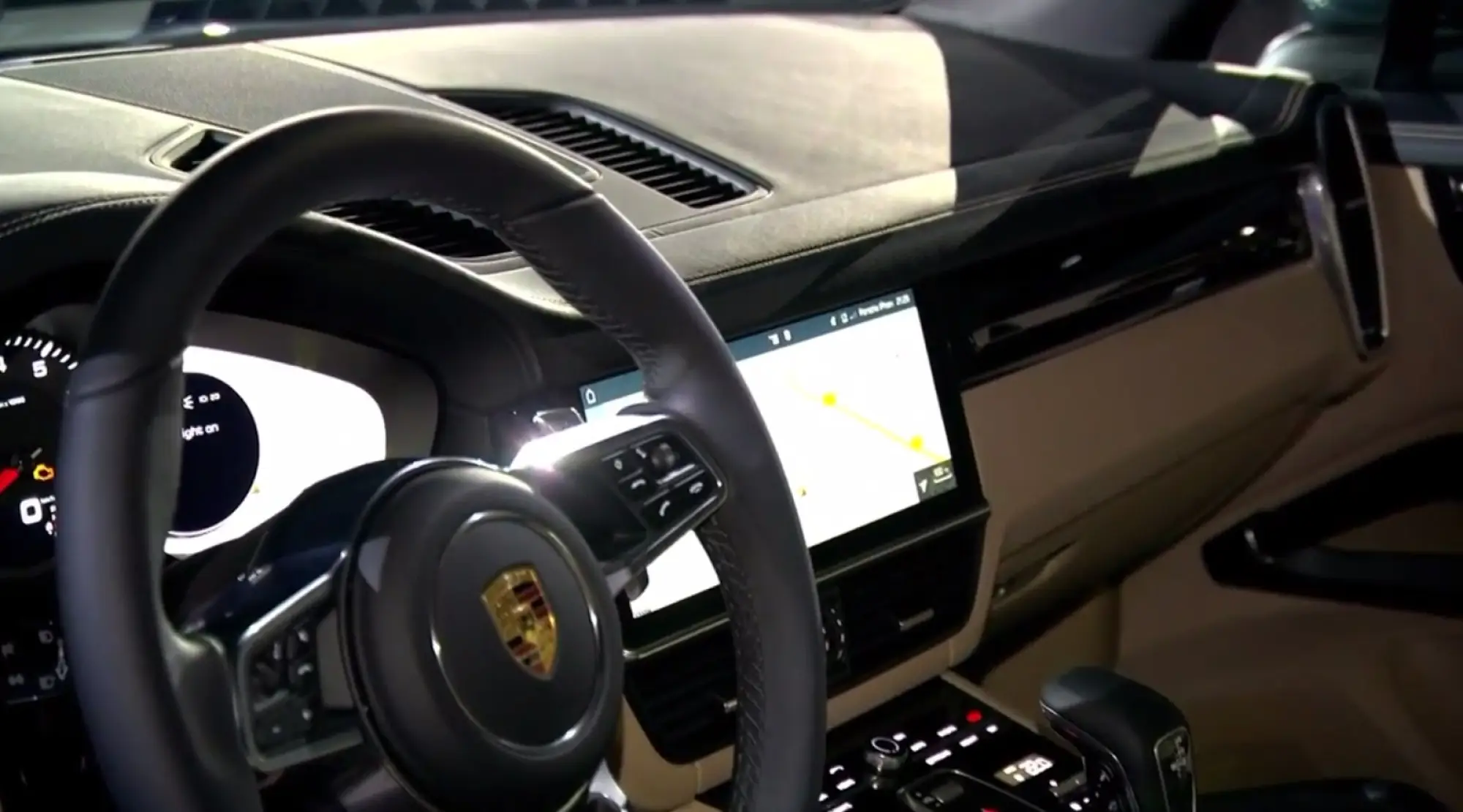 Porsche Cayenne MY 2018 - 22