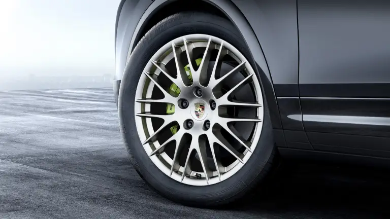Porsche Cayenne Platinum Edition 2016 - 2