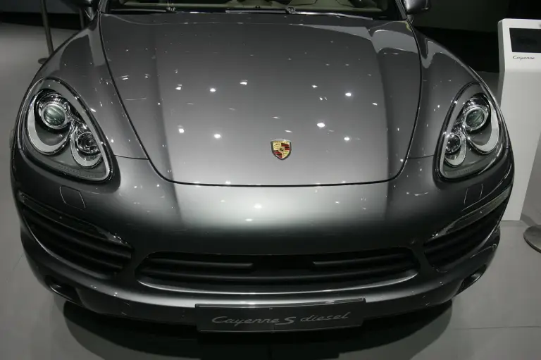 Porsche Cayenne S Diesel - Salone di Parigi 2012 - 5