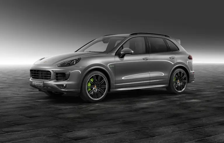 Porsche Cayenne S e-hybrid by Porsche Exclusive - 3