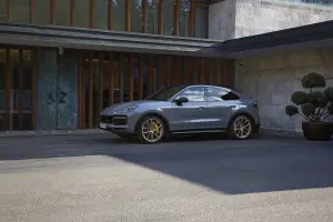 Porsche Cayenne Turbo GT - 13