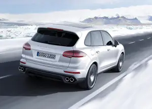 Porsche Cayenne Turbo S 2016 - 2