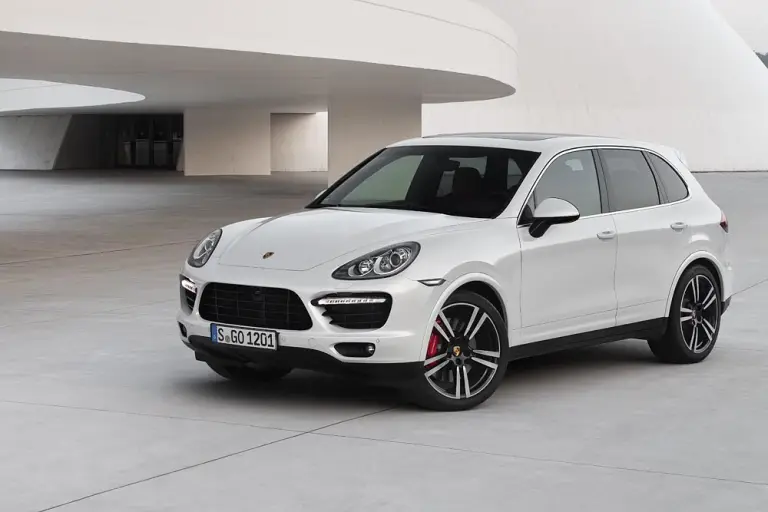 Porsche Cayenne Turbo S e Cayman 2014 - Salone di Detroit 2013 - 3