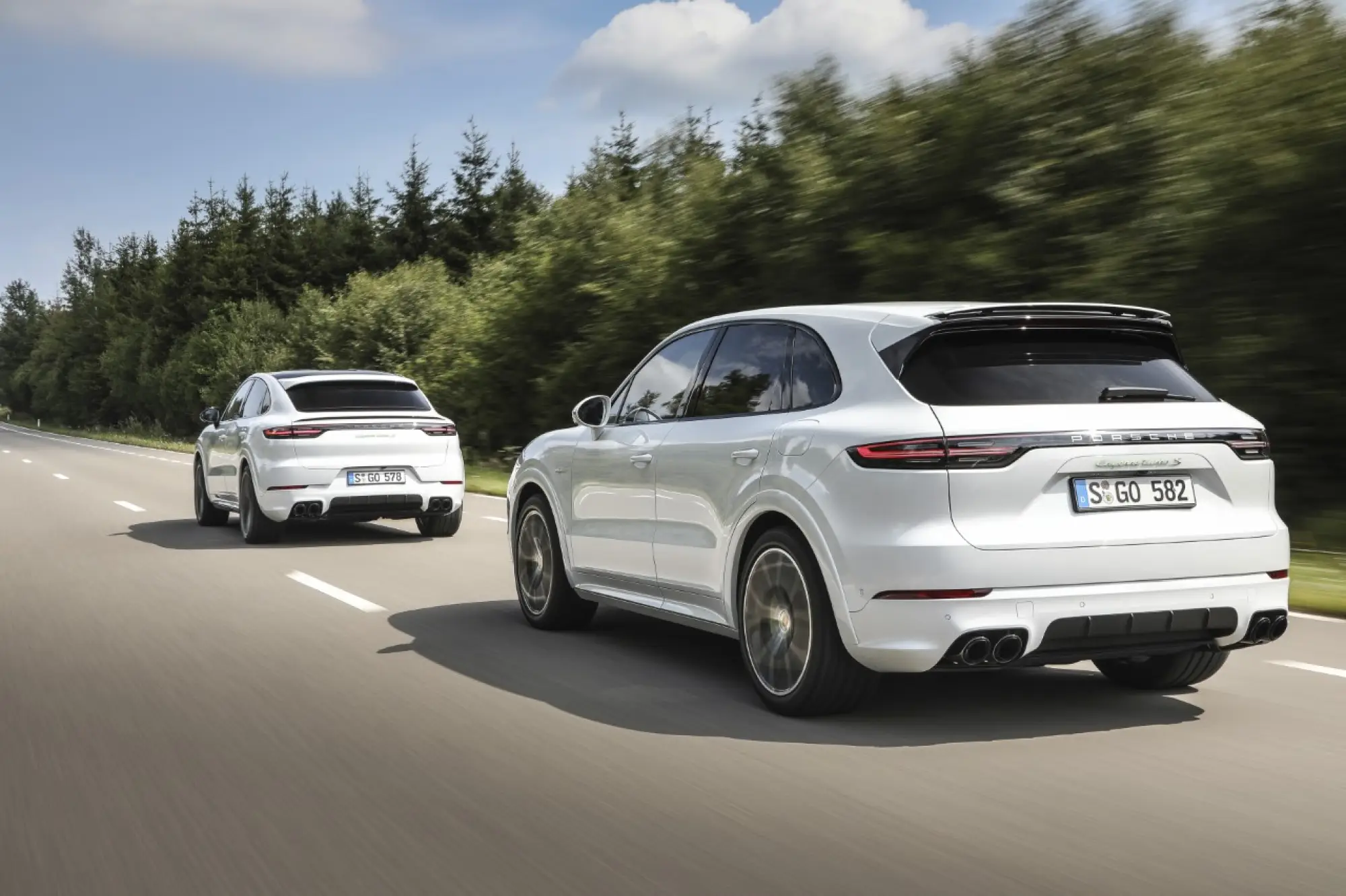 Porsche Cayenne Turbo S E-Hybrid - Foto ufficiali - 3